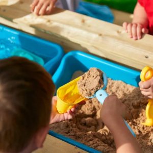 Deluxe Picnic Table Sandpit - Image 4