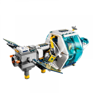 LEGO® City Lunar Space Station - Image 4