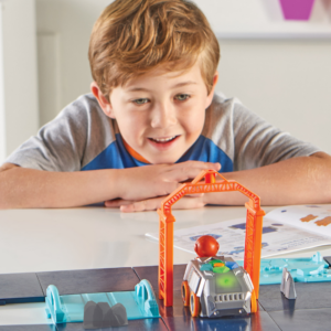 Space Rover Deluxe Coding Activity Set - Image 3